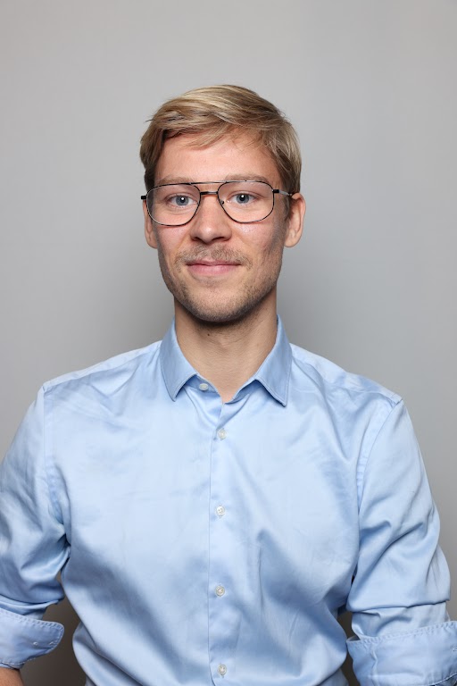c.m. Julian Thewes, MSc